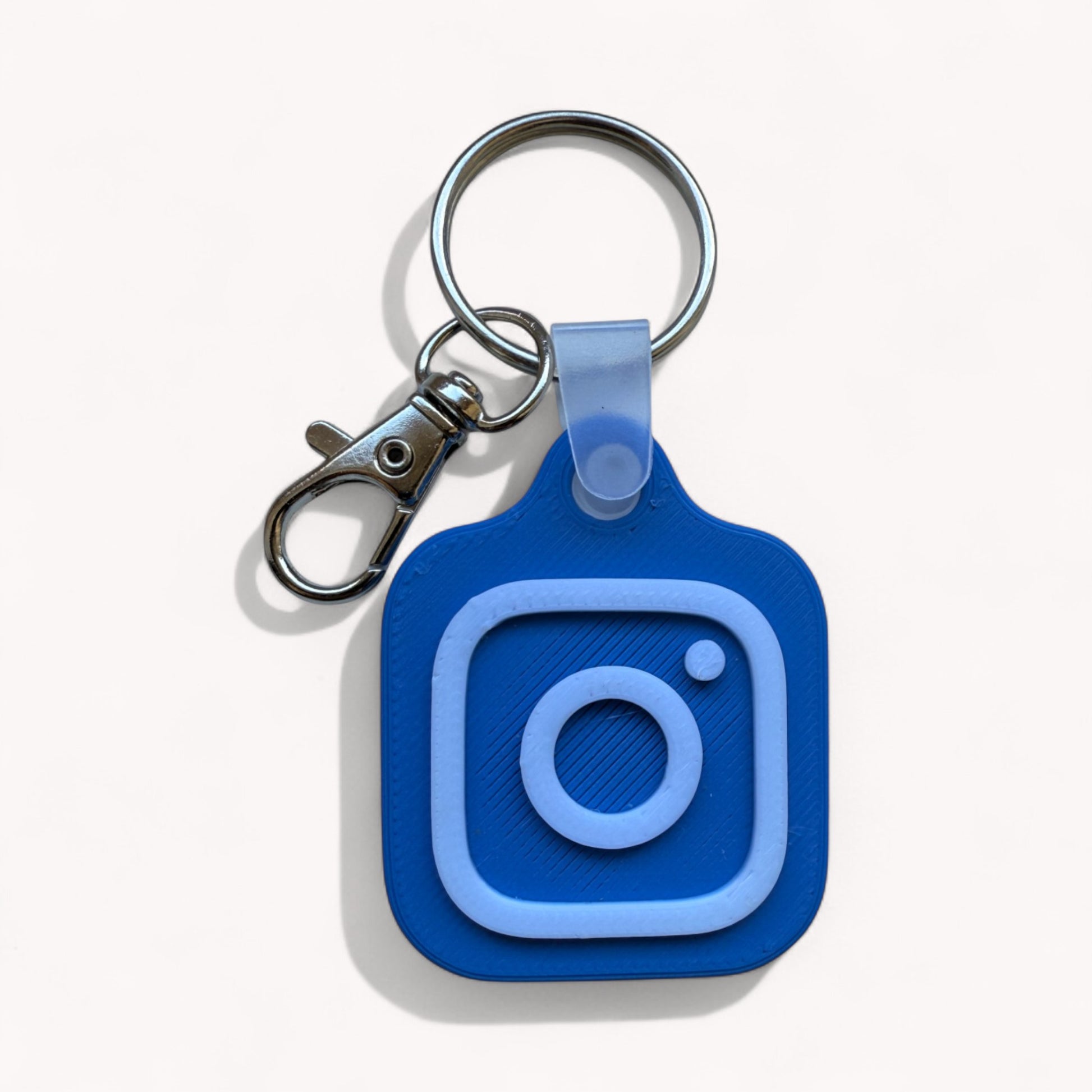 Instagram 3D tag