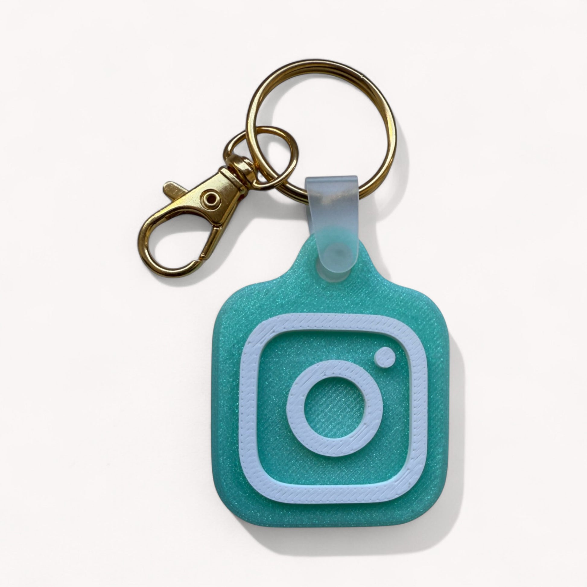 Instagram 3D tag